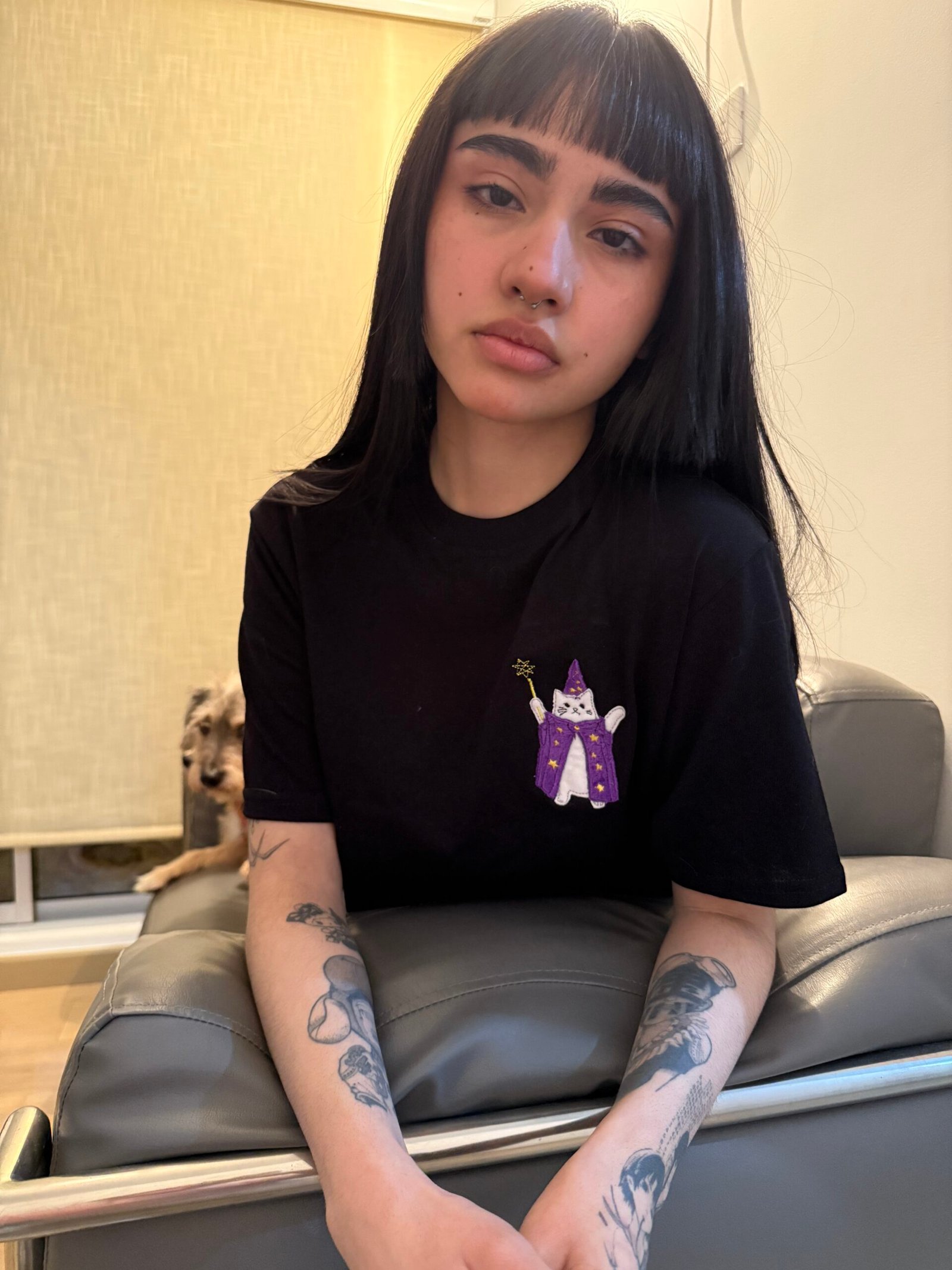 Camiseta Gato Magic Cat – algodón de 83 gramos